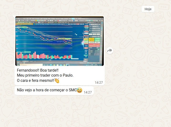 Mensagem de aluno celebrando o primeiro trade acompanhado